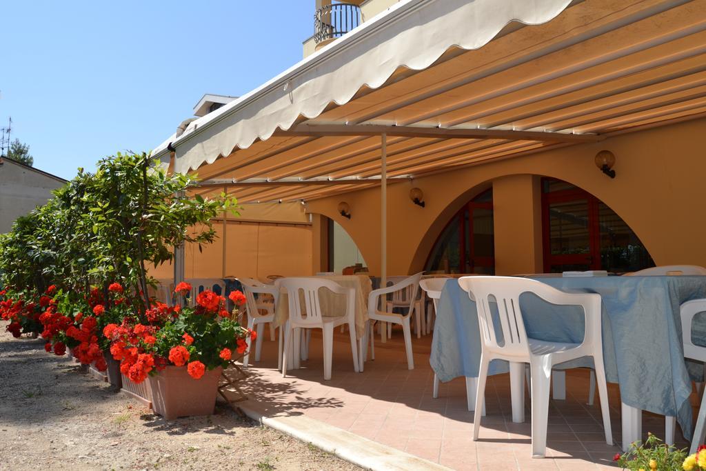 Hotel Quattropalme Tortoreto Extérieur photo