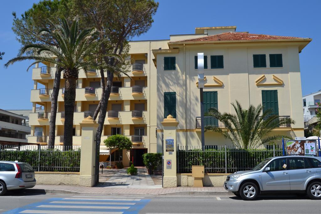Hotel Quattropalme Tortoreto Extérieur photo